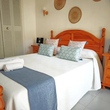 Reina 150m To With Pool And Balcony Near To Portaventura Appartamento