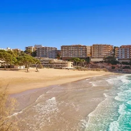 Apartment Reina 150m To With Pool And Balcony Near To Portaventura Salou