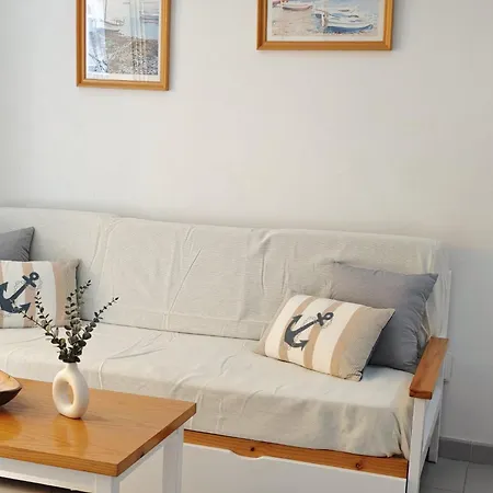 Reina 150m To With Pool And Balcony Near To Portaventura