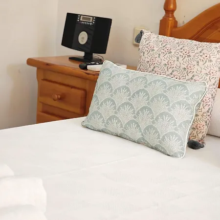 Reina 150m To With Pool And Balcony Near To Portaventura *