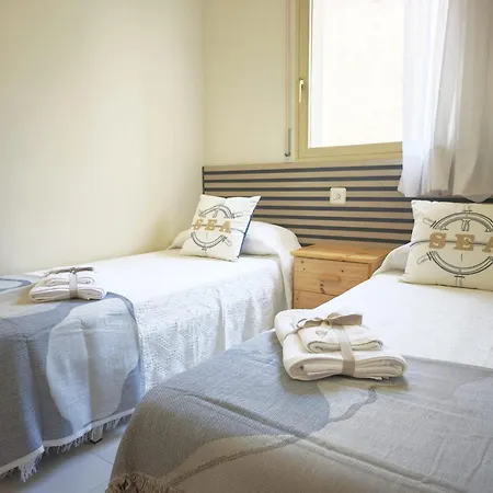 Reina 150m To With Pool And Balcony Near To Portaventura Apartment *